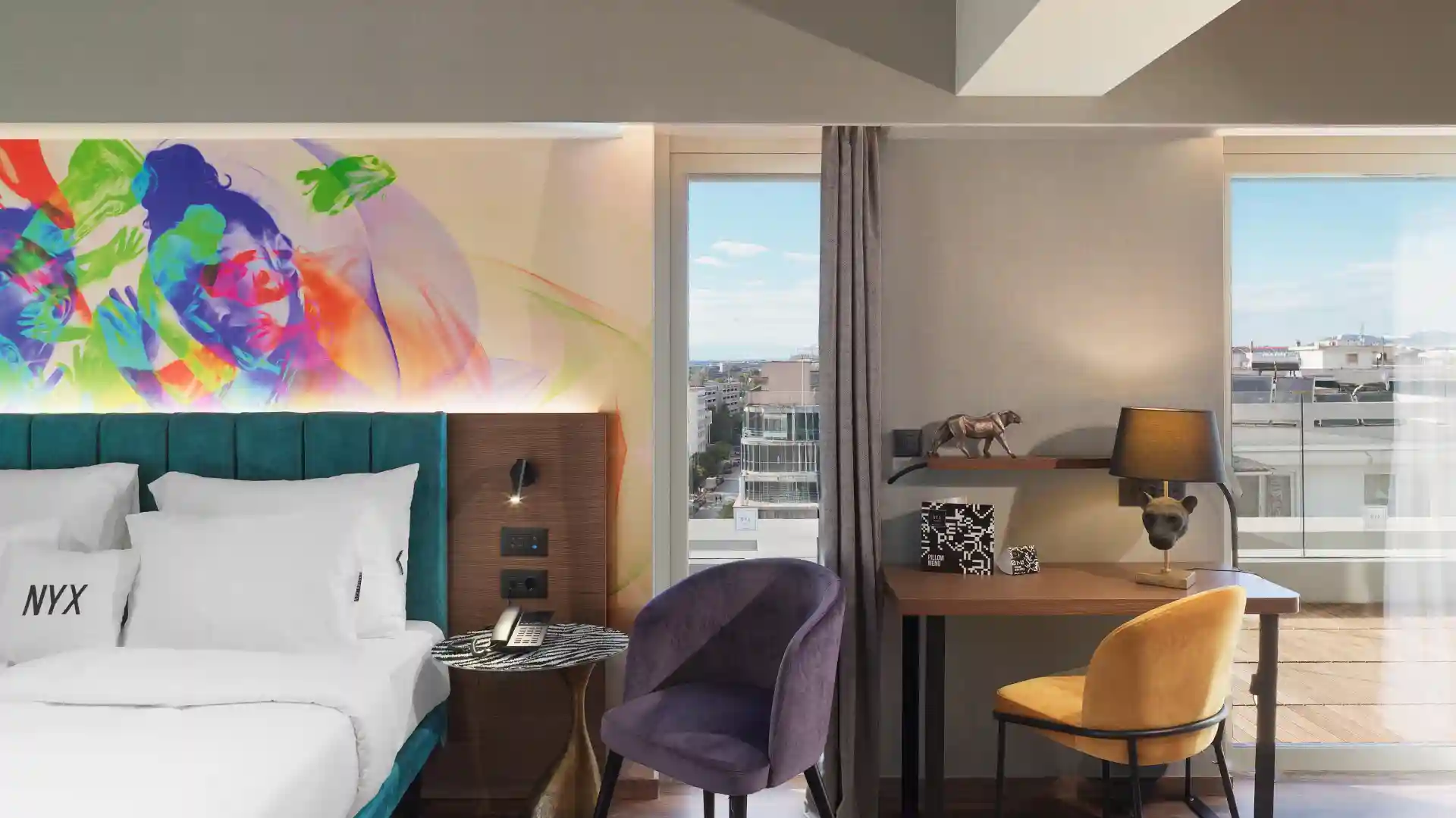 NYX Hotels - nyxSuiteSeaview_01.webp