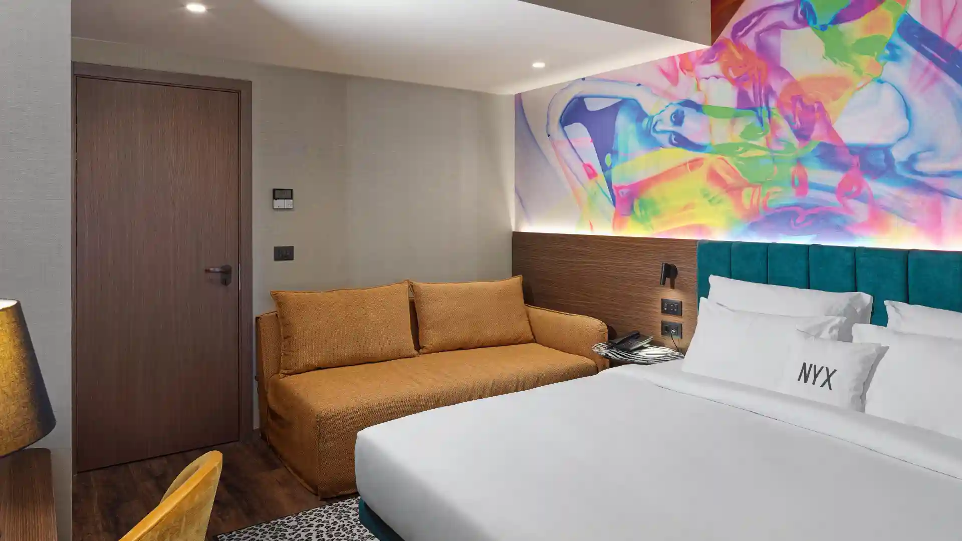 NYX Hotels - photoThumb_2